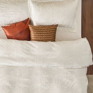 Queen Duvet Cover (new)